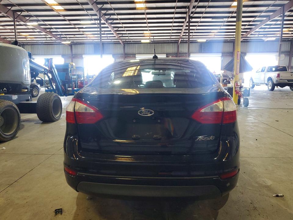 65793426 :رقم المزاد ، 3FADP4AJXJM145269 vin ، 2018 Ford Fiesta مزاد بيع