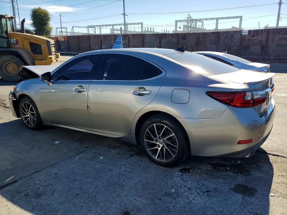 2016 Lexus Es მანქანა იყიდება აუქციონზე, vin: 58ABK1GG6GU031109, აუქციონის ნომერი: 65407086