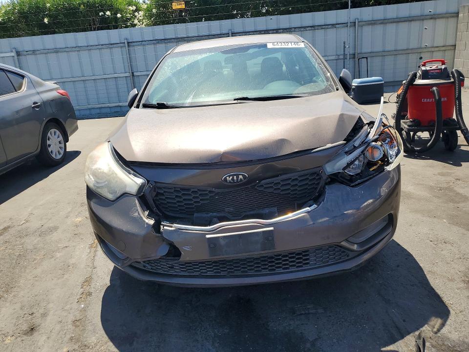 Продаж на аукціоні авто 2015 Kia Forte, vin: KNAFX4A6XF5256574, номер лоту: 64332146
