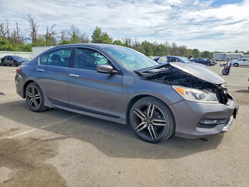 Auction sale of the 2017 Honda Accord, vin: 1HGCR2F55HA307785, lot number: 67206596
