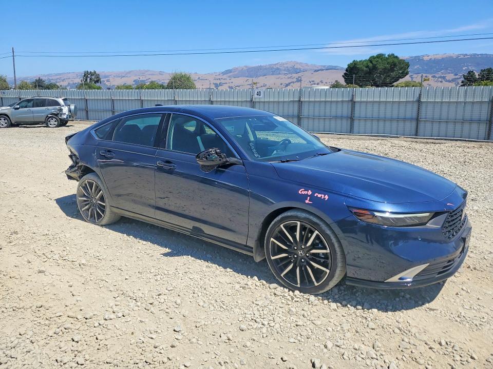 65886056 :رقم المزاد ، 1HGCY2F82PA000151 vin ، 2023 Honda Accord مزاد بيع