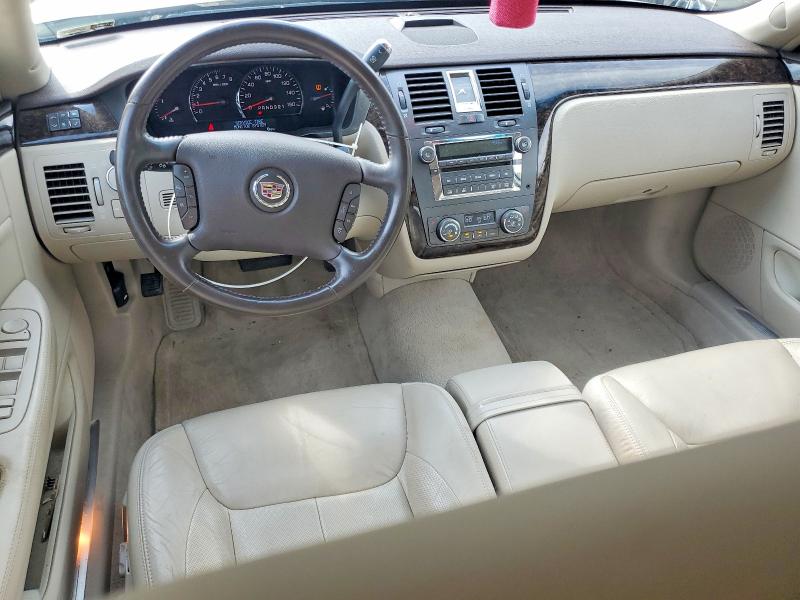64787676 :رقم المزاد ، 1G6KD5EY2AU106214 vin ، 2010 Cadillac Dts مزاد بيع