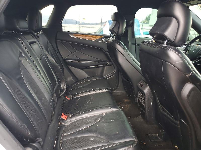 64325166 :رقم المزاد ، 5LMTJ2DH4GUJ24547 vin ، 2016 Lincoln Mkc مزاد بيع