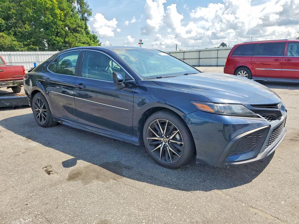 2021 Toyota Camry მანქანა იყიდება აუქციონზე, vin: 4T1G11AKXMU402538, აუქციონის ნომერი: 66547306