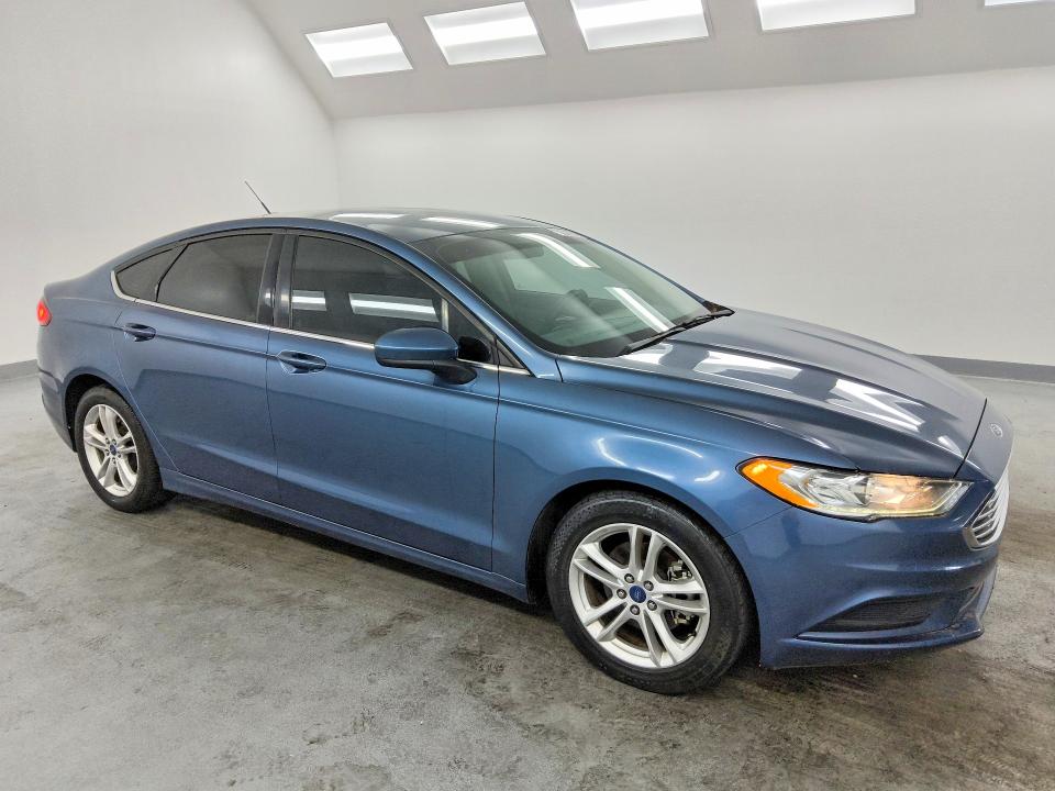 62965316 :رقم المزاد ، 3FA6P0H76JR129598 vin ، 2018 Ford Fusion مزاد بيع