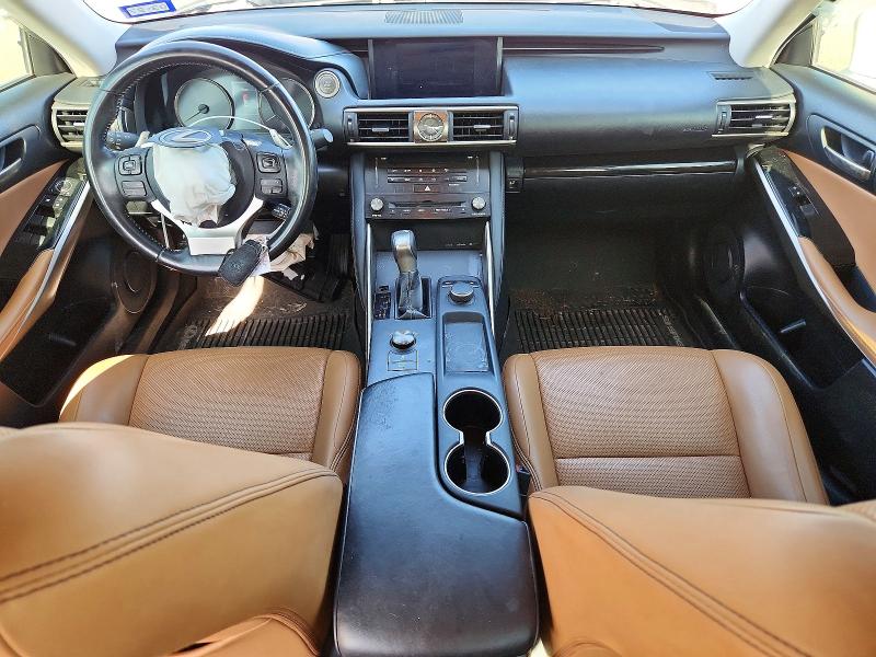 64382216 :رقم المزاد ، JTHBA1D29J5072003 vin ، 2018 Lexus Is مزاد بيع