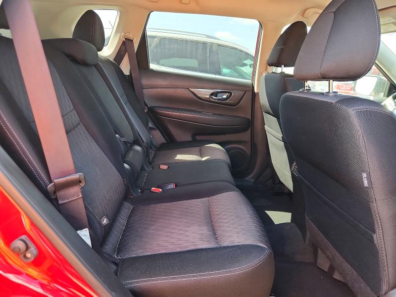 66781376 :رقم المزاد ، JN8AT2MV8HW284990 vin ، 2017 Nissan Rogue مزاد بيع