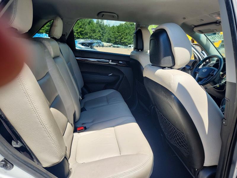 64960716 :رقم المزاد ، 5XYKT4A23CG293463 vin ، 2012 Kia Sorento مزاد بيع