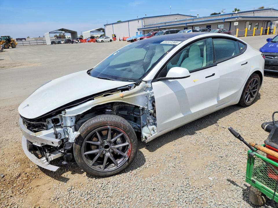 Продажа на аукционе авто 2022 Tesla Model 3, vin: 5YJ3E1EA3NF347188, номер лота: 65557366