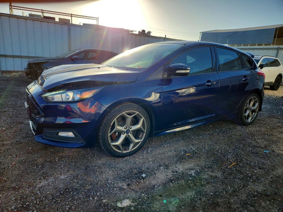 Продажа на аукционе авто 2017 Ford Focus, vin: 1FADP3L90HL319665, номер лота: 66133906