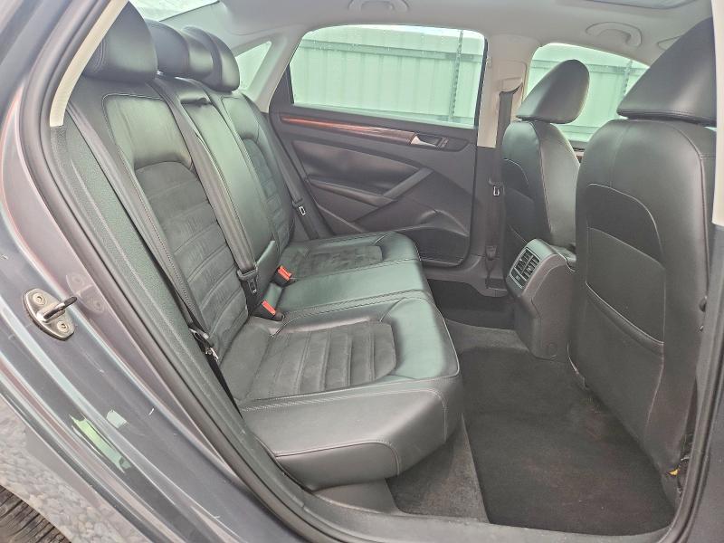 64082306 :رقم المزاد ، 1VWCH7A31DC021237 vin ، 2013 Volkswagen Passat مزاد بيع