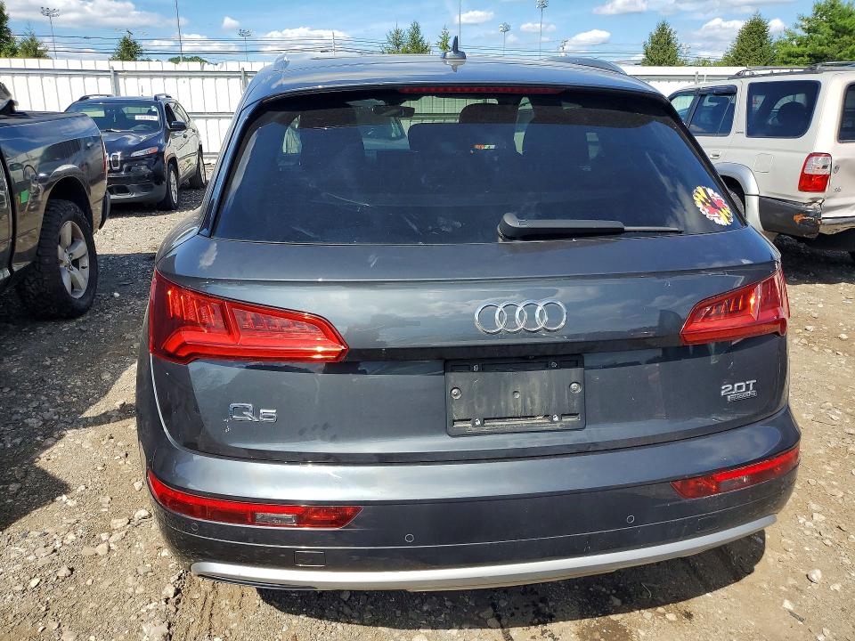 Продажа на аукционе авто 2018 Audi Q5, vin: WA1BNAFY6J2040676, номер лота: 63858646