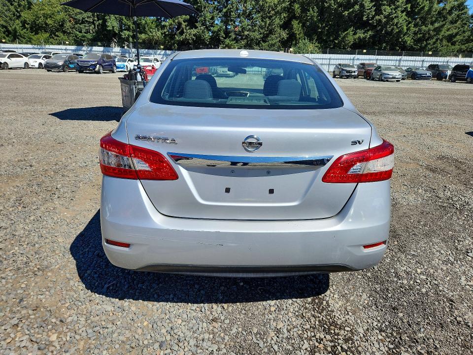 2015 Nissan Sentra მანქანა იყიდება აუქციონზე, vin: 3N1AB7AP4FL668269, აუქციონის ნომერი: 64605016