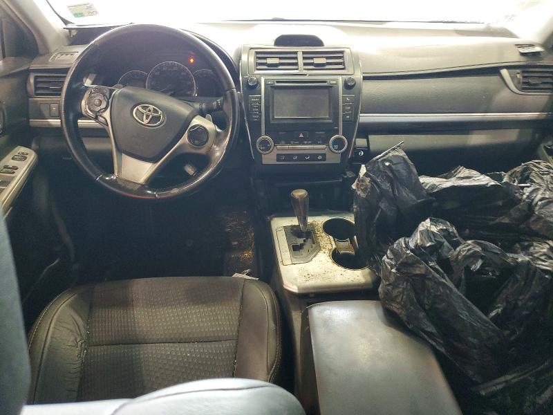 64091876 :رقم المزاد ، 4T1BF1FKXEU304759 vin ، 2014 Toyota Camry مزاد بيع