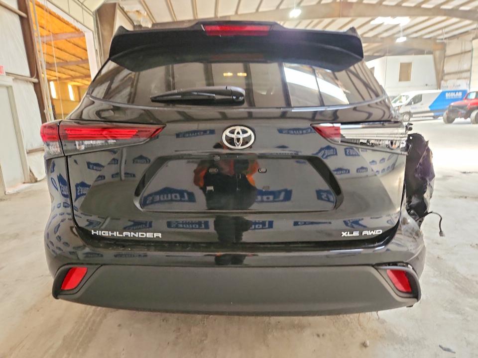 Продажа на аукционе авто 2026 Toyota Highlander, vin: 5TDKDRBH1TS611158, номер лота: 64129536