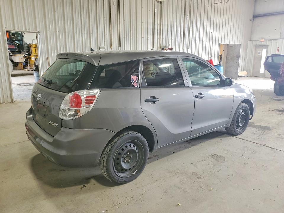 2005 Toyota Matrix მანქანა იყიდება აუქციონზე, vin: 2T1KR32E75C386230, აუქციონის ნომერი: 64115746