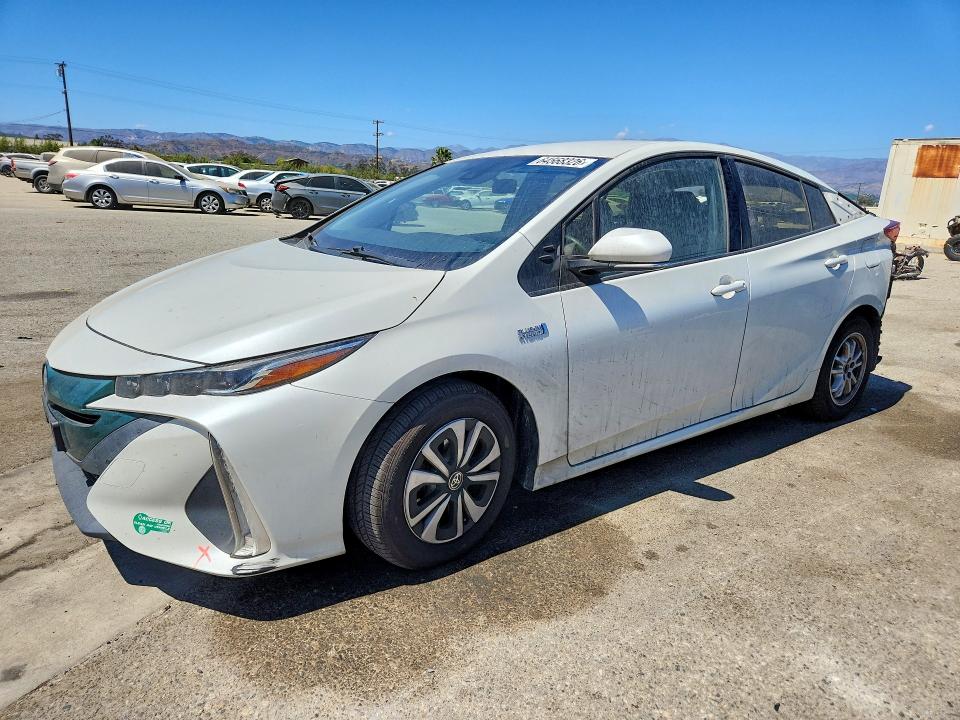 Продаж на аукціоні авто 2017 Toyota Prius Prime, vin: JTDKARFP7H3021064, номер лоту: 64568326
