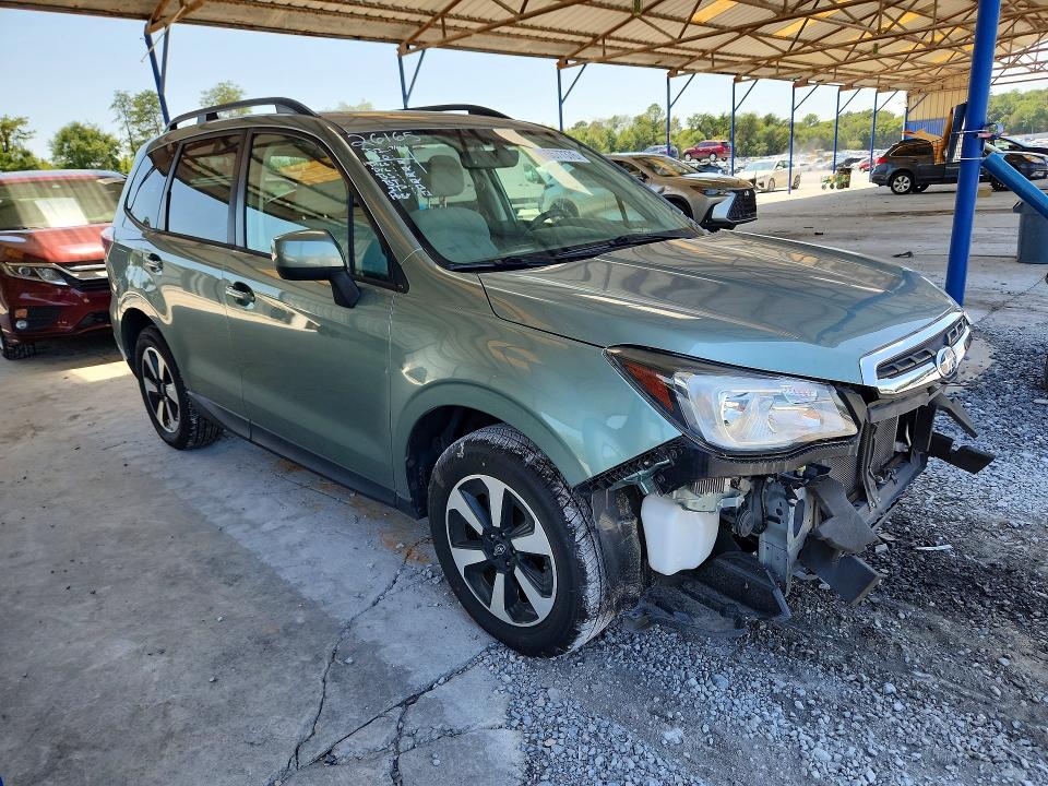 65577376 :رقم المزاد ، JF2SJAEC1JH568499 vin ، 2018 Subaru Forester مزاد بيع