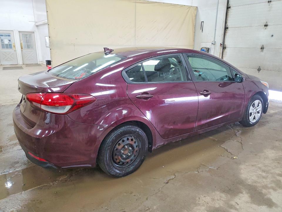 Продаж на аукціоні авто 2017 Kia Forte, vin: 3KPFK4A78HE011709, номер лоту: 64111396