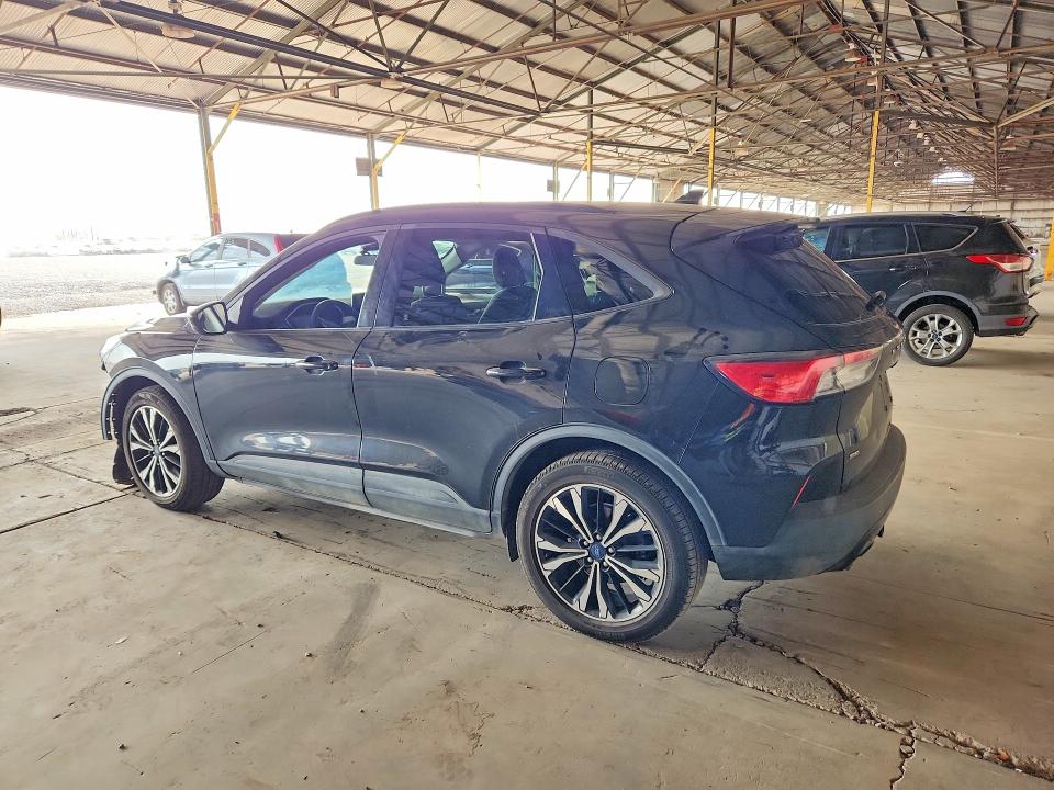 2021 Ford Escape მანქანა იყიდება აუქციონზე, vin: 1FMCU0BZ8MUB31698, აუქციონის ნომერი: 63739236