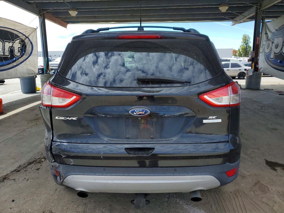 2014 Ford Escape მანქანა იყიდება აუქციონზე, vin: 1FMCU0GXXEUD72526, აუქციონის ნომერი: 66138936