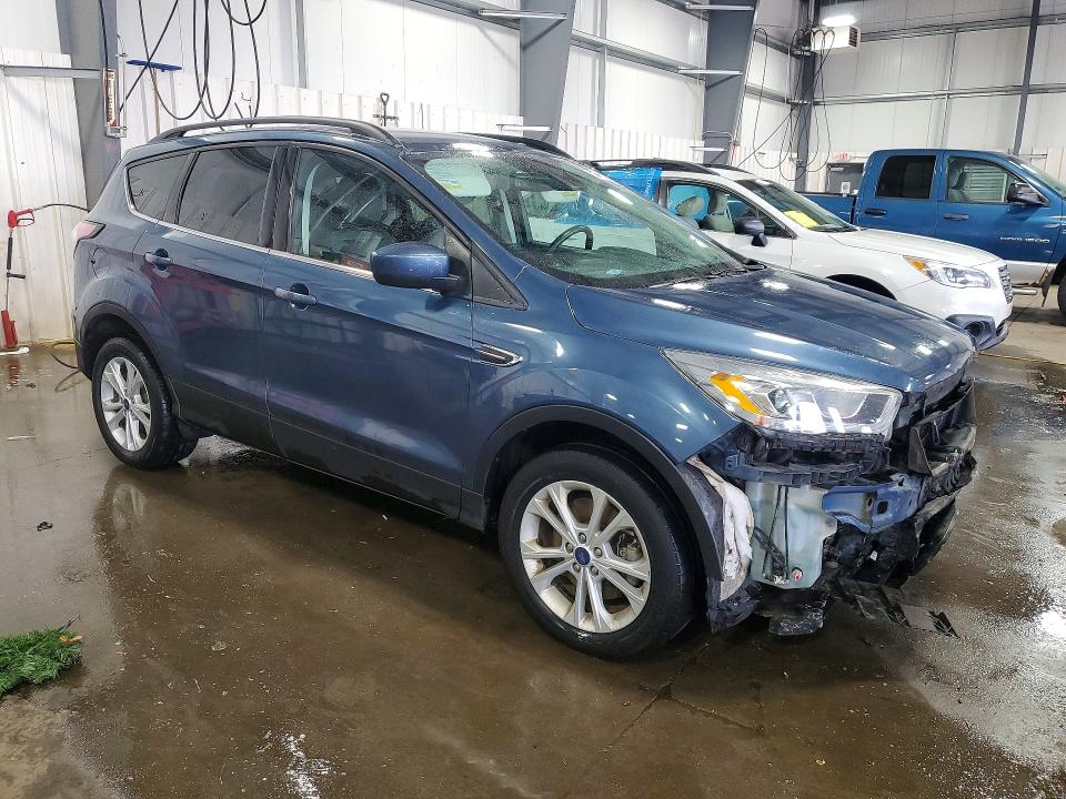65682936 :رقم المزاد ، 1FMCU9HD0JUB31447 vin ، 2018 Ford Escape مزاد بيع