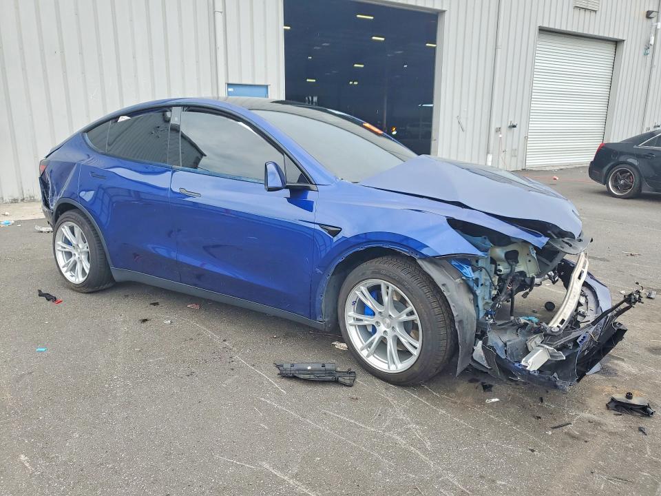 63657016 :رقم المزاد ، 5YJYGDEE1LF030530 vin ، 2020 Tesla Model Y مزاد بيع