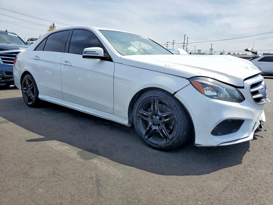65213196 :رقم المزاد ، WDDHF5KB8EA924979 vin ، 2014 Mercedes-benz E مزاد بيع