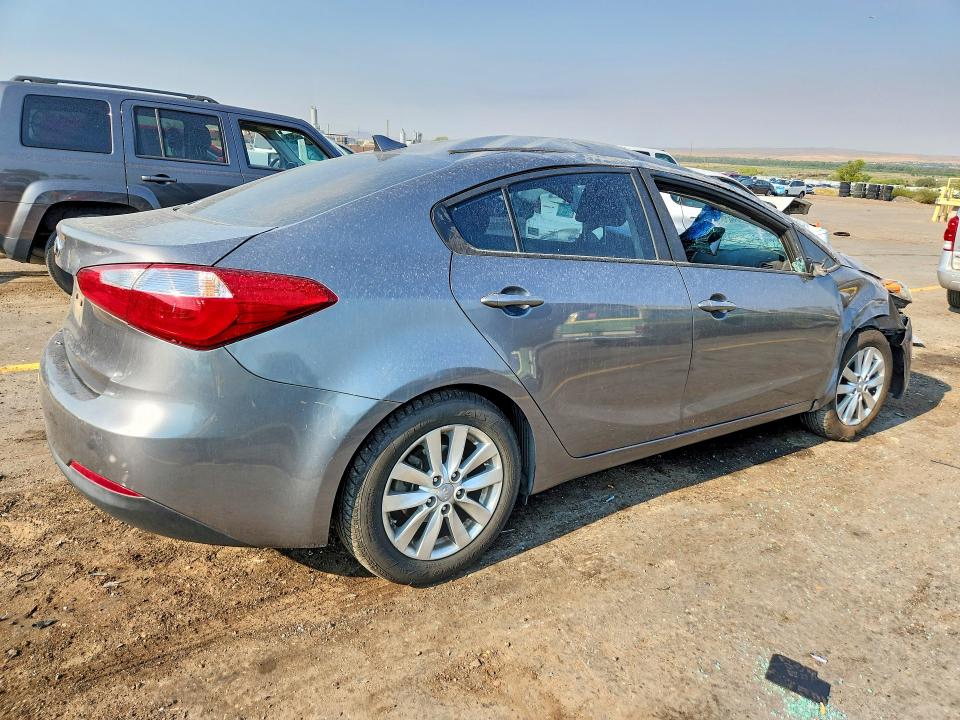 64617816 :رقم المزاد ، KNAFX4A69G5592279 vin ، 2016 Kia Forte مزاد بيع