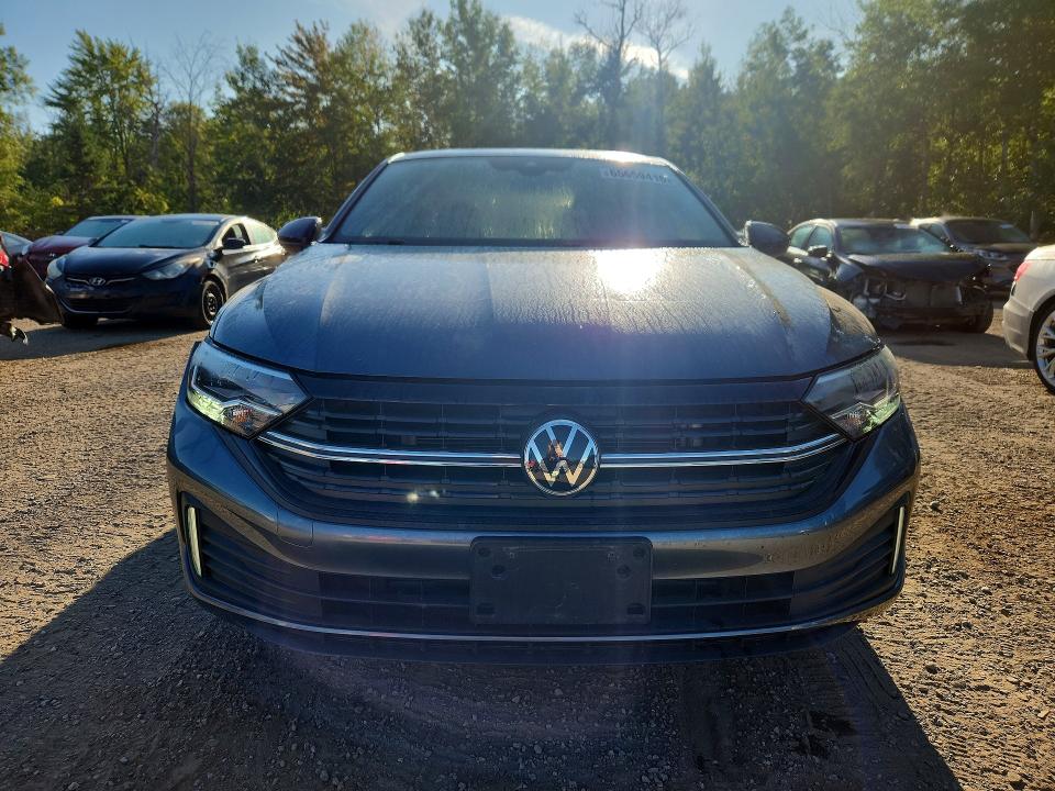 65659416 :رقم المزاد ، 3VWSM7BU3NM025689 vin ، 2022 Volkswagen Jetta مزاد بيع