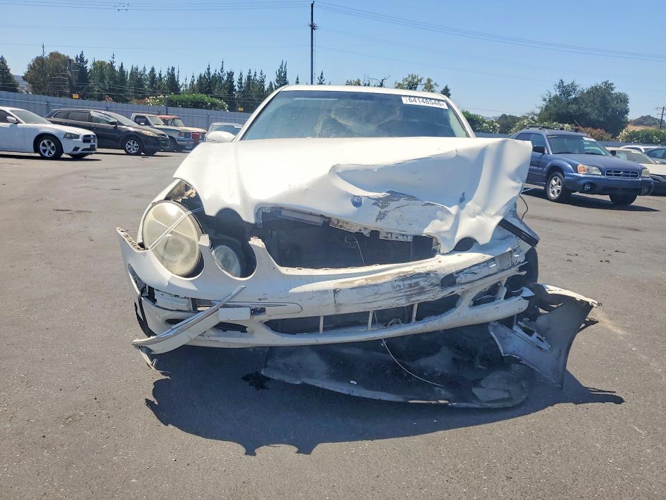 64148546 :رقم المزاد ، WDBUF56J56A892082 vin ، 2006 Mercedes-benz E350 مزاد بيع
