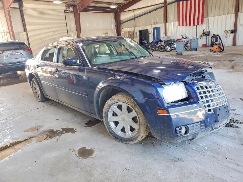 65293696 :رقم المزاد ، 2C3JA53G05H589646 vin ، 2005 Chrysler 300 مزاد بيع