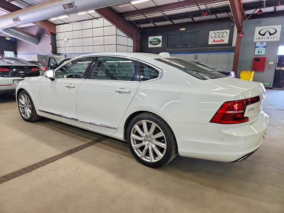Продаж на аукціоні авто 2018 Volvo S90, vin: LVY992ML3JP004865, номер лоту: 64776856
