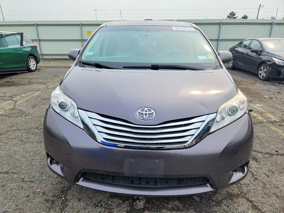 2011 Toyota Sienna მანქანა იყიდება აუქციონზე, vin: 5TDDK3DC1BS021912, აუქციონის ნომერი: 64726776