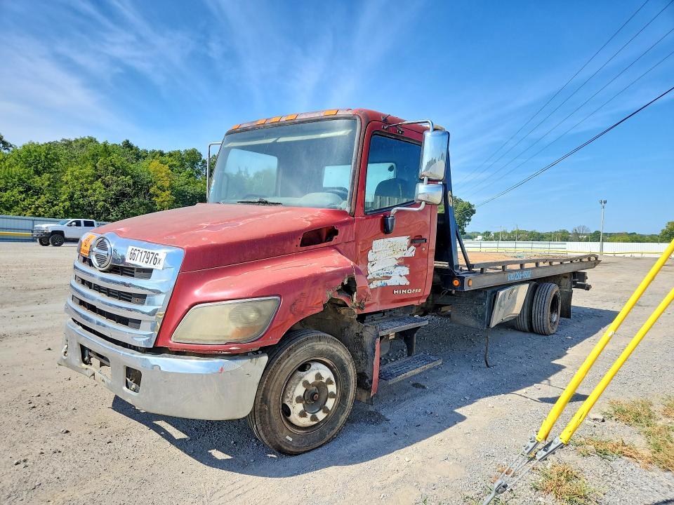 66717976 :رقم المزاد ، 5PVNE8JNXC4S50133 vin ، 2012 Hino 258/268 مزاد بيع
