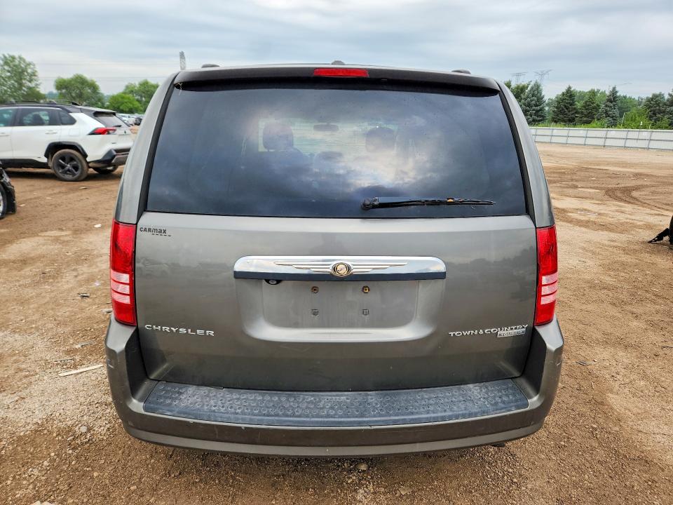 63300556 :رقم المزاد ، 2A4RR5D13AR300355 vin ، 2010 Chrysler Town & Country مزاد بيع