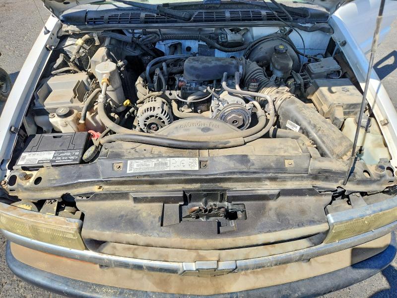 65751396 :رقم المزاد ، 1GCCS19X638214560 vin ، 2003 Chevrolet S Truck مزاد بيع