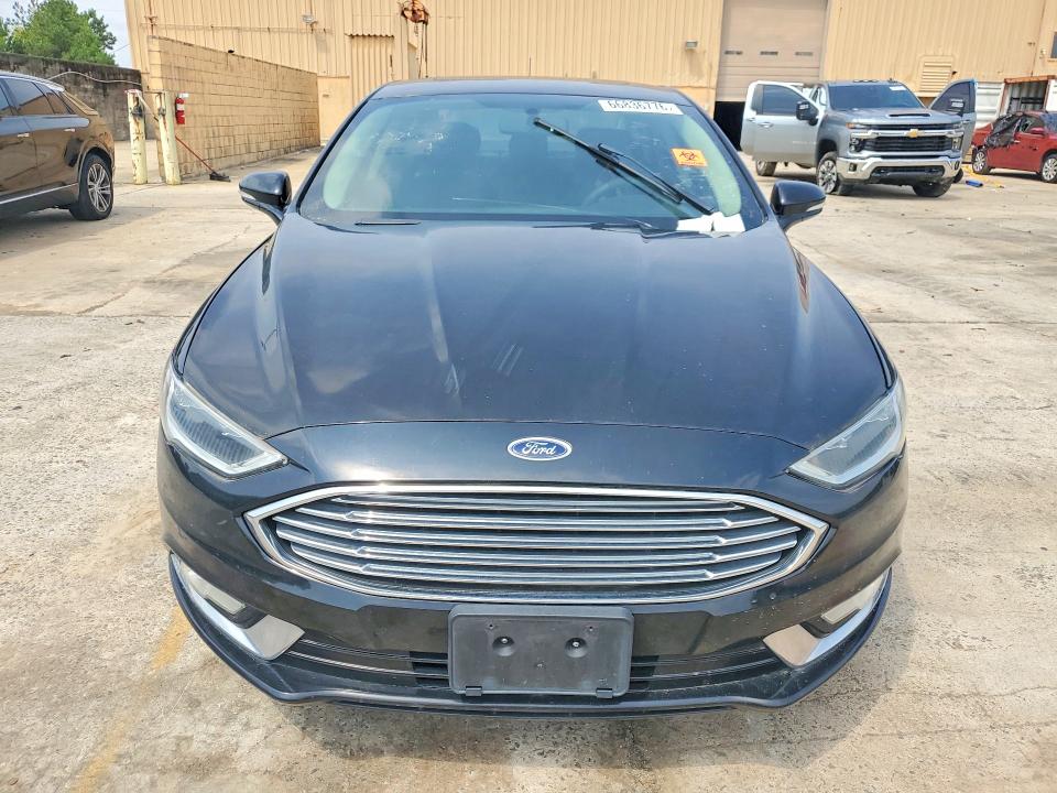 66836776 :رقم المزاد ، 3FA6P0RU2JR102774 vin ، 2018 Ford Fusion مزاد بيع