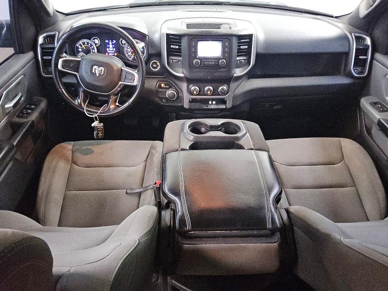 63660826 :رقم المزاد ، 1C6RREBG6NN273837 vin ، 2022 Ram 1500 مزاد بيع