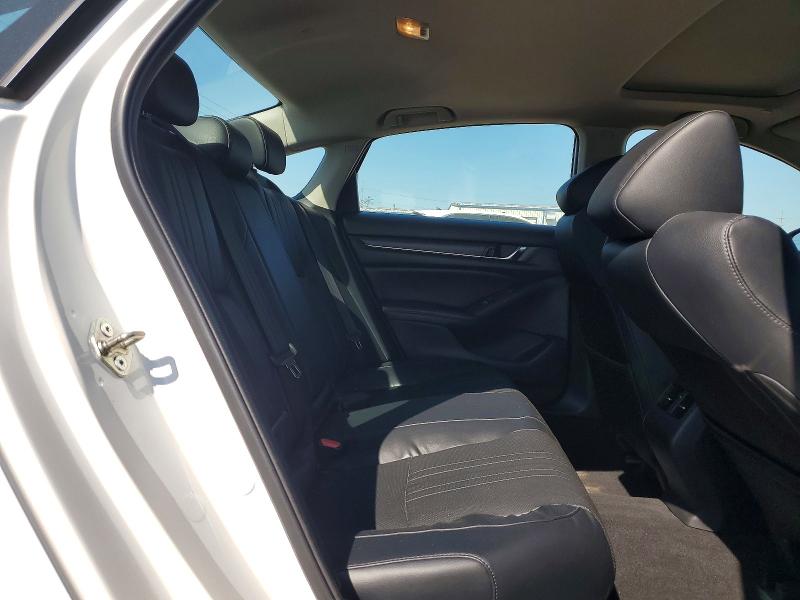 Продаж на аукціоні авто 2018 Honda Accord, vin: 1HGCV1F98JA163387, номер лоту: 66698426