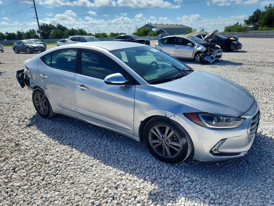 Продажа на аукционе авто 2018 Hyundai Elantra, vin: 5NPD84LF7JH339358, номер лота: 64919936