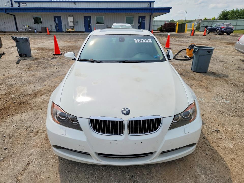 63990976 :رقم المزاد ، WBAVD335X6KV62288 vin ، 2006 Bmw 330 مزاد بيع