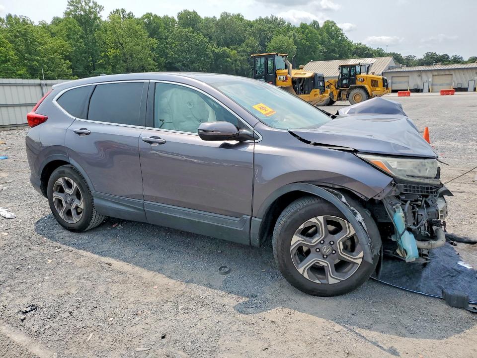 64961846 :رقم المزاد ، 7FARW1H5XHE010709 vin ، 2017 Honda Cr-v مزاد بيع