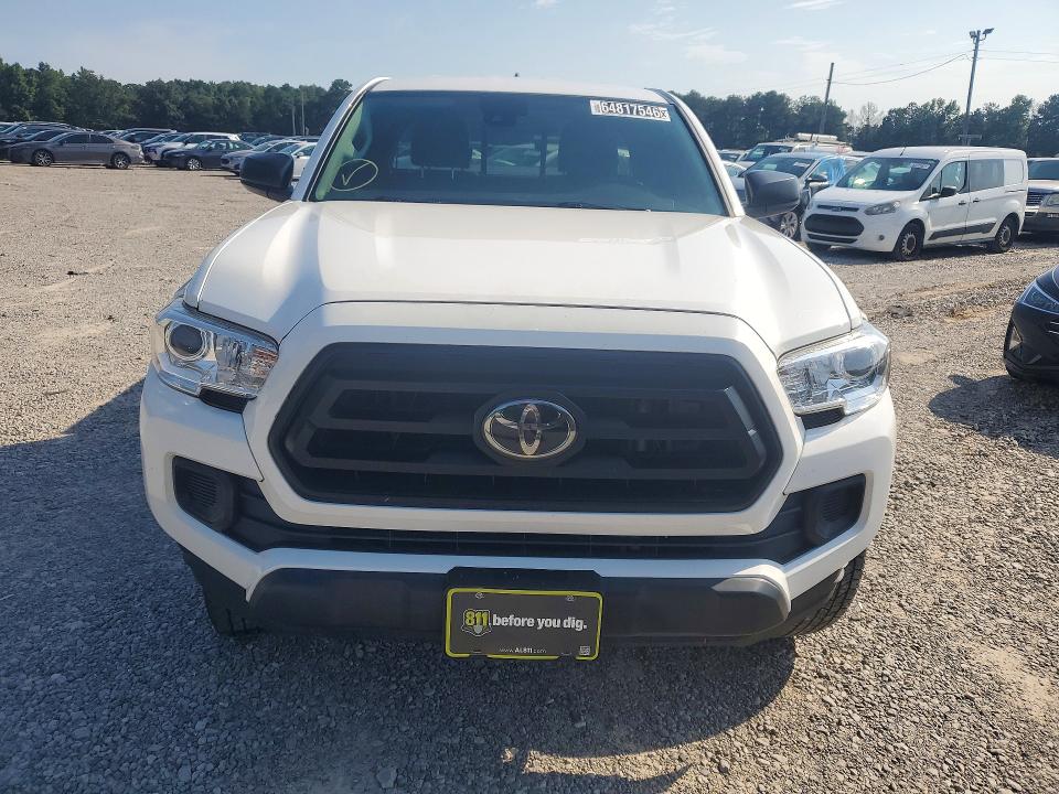 64817546 :رقم المزاد ، 3TYRX5GN8MT032364 vin ، 2021 Toyota Tacoma مزاد بيع