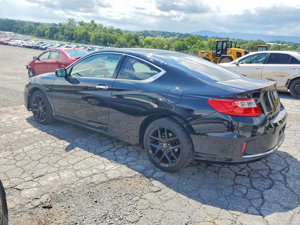 64797446 :رقم المزاد ، 1HGCT1B38DA011590 vin ، 2013 Honda Accord مزاد بيع