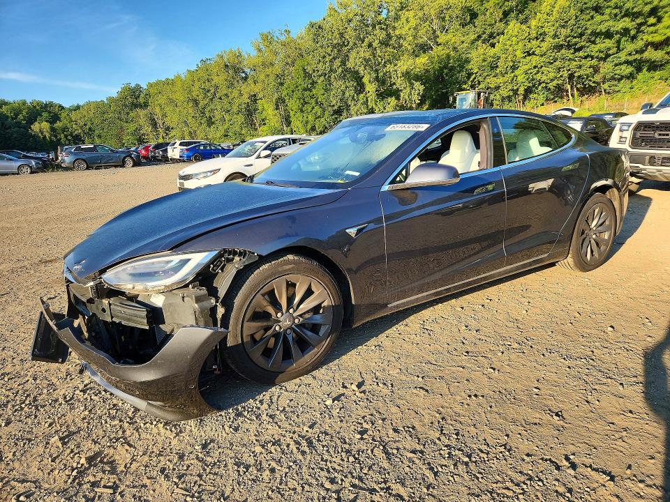 2018 Tesla Model S მანქანა იყიდება აუქციონზე, vin: 5YJSA1E23JF282952, აუქციონის ნომერი: 65183286