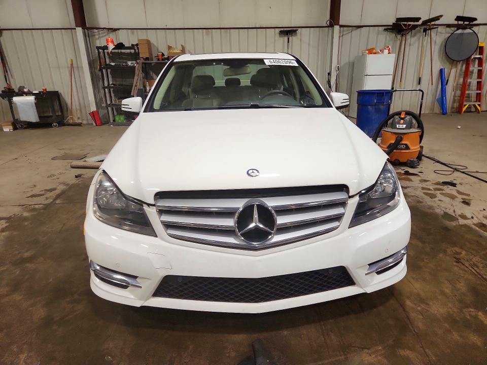 Aukcja sprzedaży 2013 Mercedes-benz C, vin: WDDGF8AB1DR281714, numer aukcji: 64062096