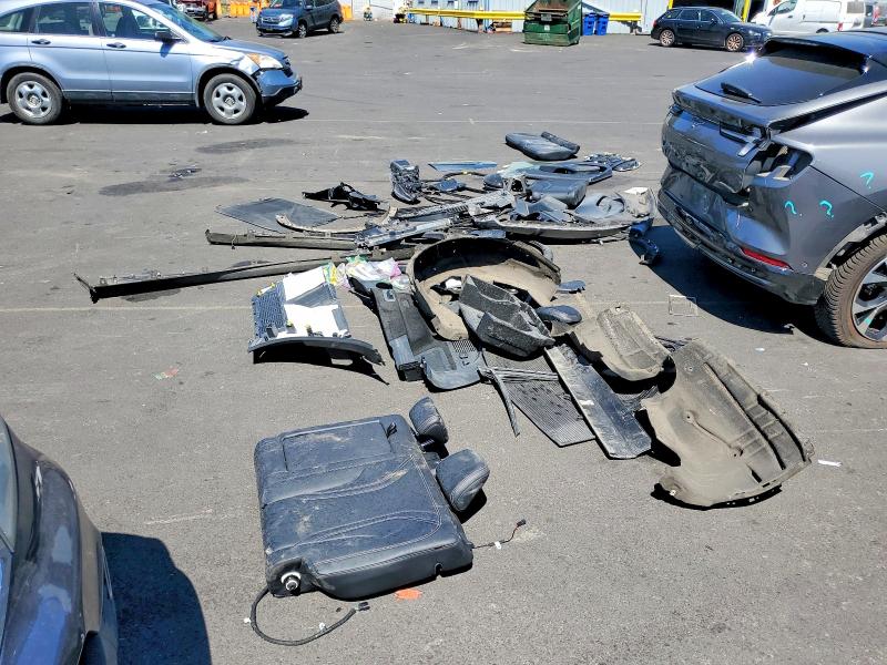 64111626 :رقم المزاد ، 3FMTK3SU5MMA23782 vin ، 2021 Ford Mustang Mach-e مزاد بيع