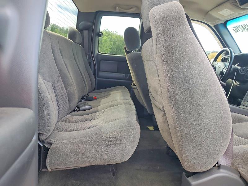Продажа на аукционе авто 2004 Chevrolet Silverado, vin: 2GCEK19T141132729, номер лота: 63134716