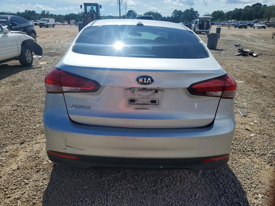 Aukcja sprzedaży 2017 Kia Forte, vin: 3KPFL4A79HE094984, numer aukcji: 61637946